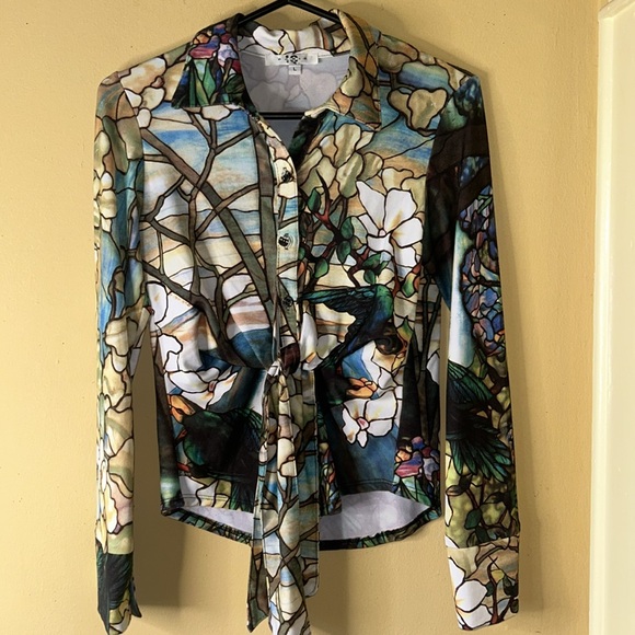 🌺PARIS BLOUSE - Picture 2 of 6